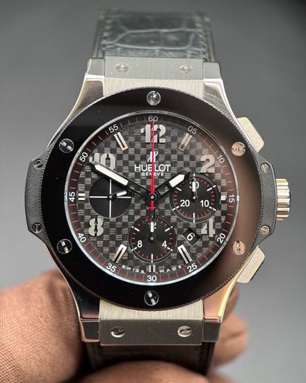 2016 Hublot Big Bang 44MM Carbon Fiber Dial Rubber Strap (301.SB.131.RX)
