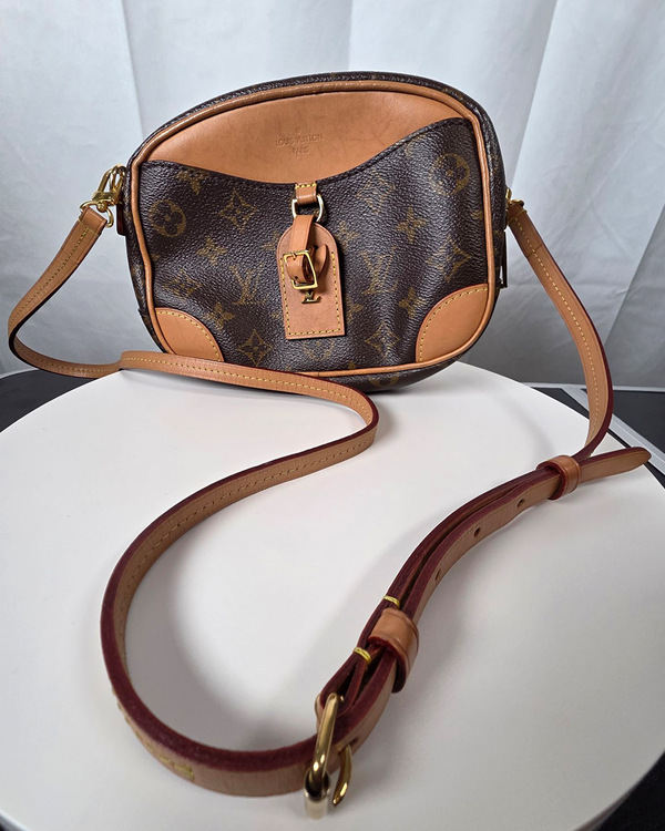 Louis Vuitton Mini Deauville Monogram Small Coated Canvas Gold-Tone Hardware Leather Strap (LV Monogram)