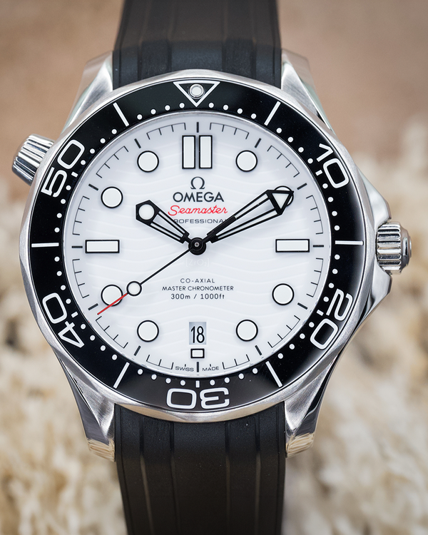 2024 Omega Seamaster Diver 300M 42MM White Dial Rubber Strap (210.32.42.20.04.001)