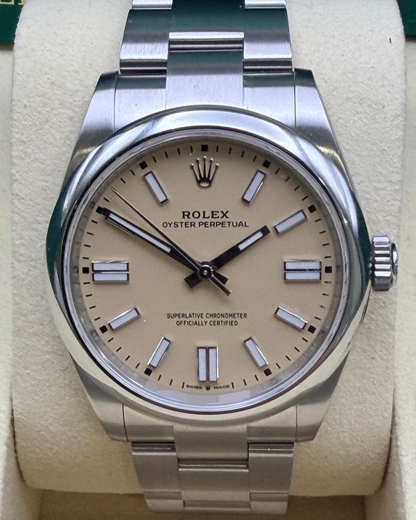 2025 Rolex Oyster Perpetual 41MM Yellow Dial Oyster Bracelet (134300)