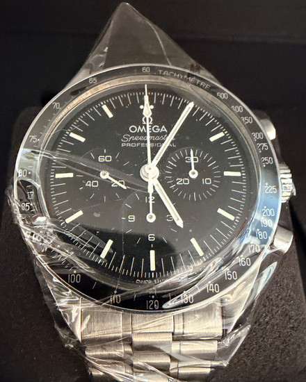 Omega Speedmaster Professional Moonwatch 42MM Black Dial Steel Bracelet (310.30.42.50.01.001)