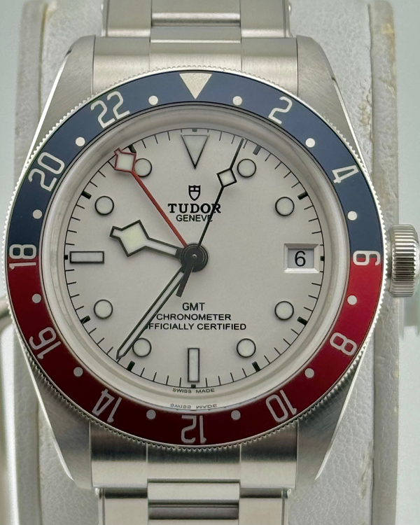No Reserve - 2026 Tudor Black Bay GMT "Pepsi" 41MM White Dial Steel Bracelet (79830RB)
