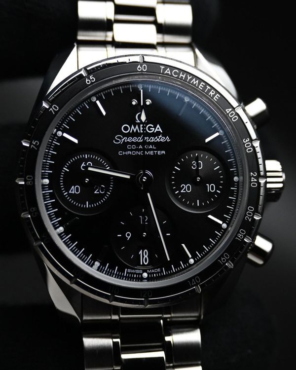 2025 Omega Speedmaster 38MM Black Dial Steel Bracelet (324.30.38.50.01.001)