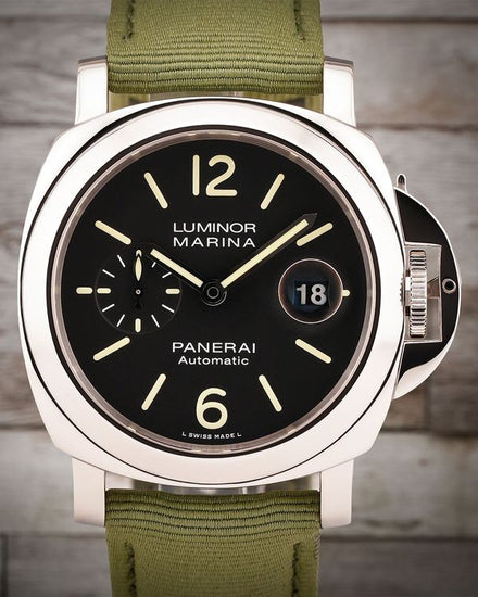 2018 Panerai Luminor Marina 44MM Black Dial Textile Strap (PAM01104)