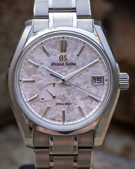 2026 Grand Seiko Heritage “Shunbun” 40MM Pink Dial Titanium Bracelet (SBGA413G)