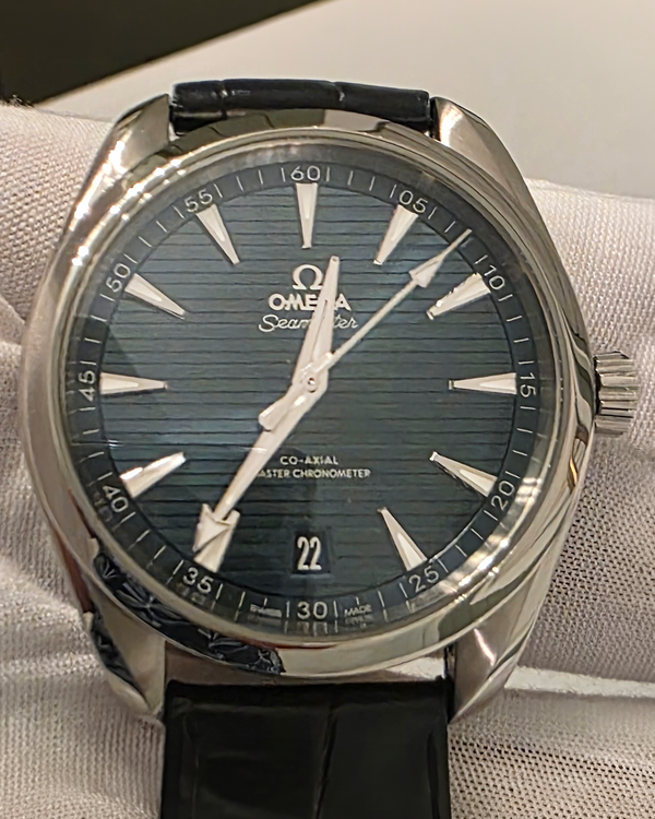 2021 Omega Seamaster Aqua Terra 41MM Blue Dial Leather Strap (220.13.41.21.03.003)