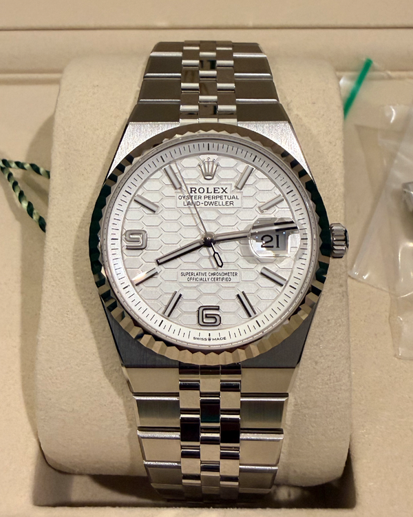 2026 Rolex Land-Dweller 36MM White "Honeycomb" Dial Flat Jubilee Bracelet (127234)