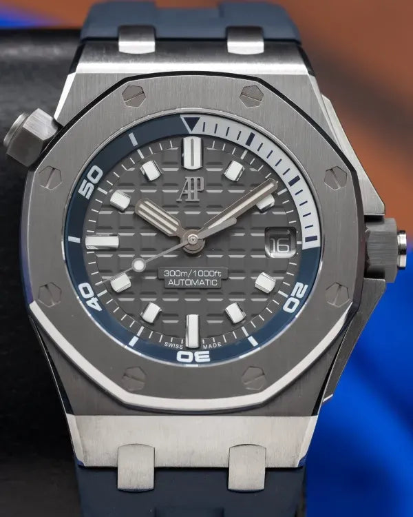 2023 Audemars Piguet Royal Oak Offshore Diver 42MM Grey Dial Rubber Strap (15720ST.OO.A009CA.01)