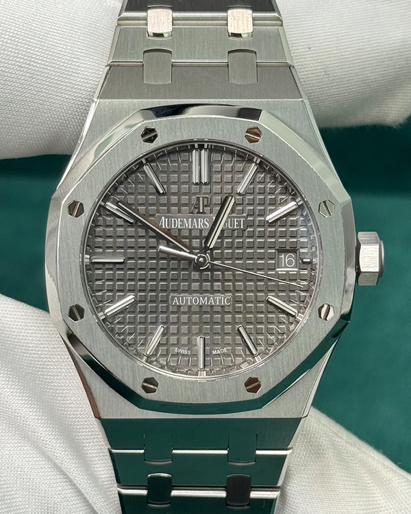 2021 Audemars Piguet Royal Oak 37MM Grey Dial Steel Bracelet (15450ST)