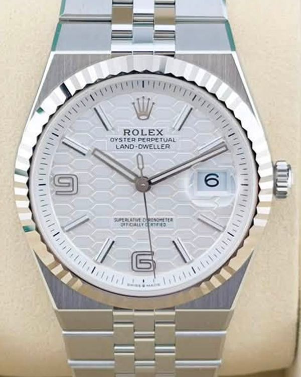 2026 Rolex Land-Dweller 40MM White "Honeycomb" Dial Flat Jubilee Bracelet (127334)