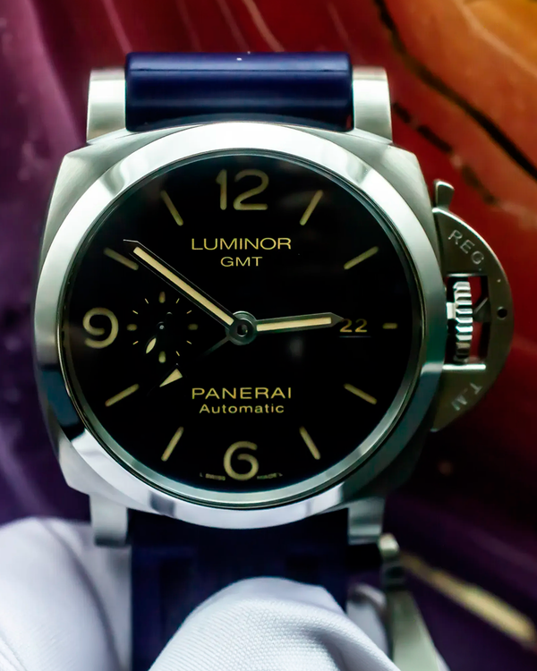2021 Panerai Luminor GMT 44MM Blue Dial Rubber Strap (PAM01033)