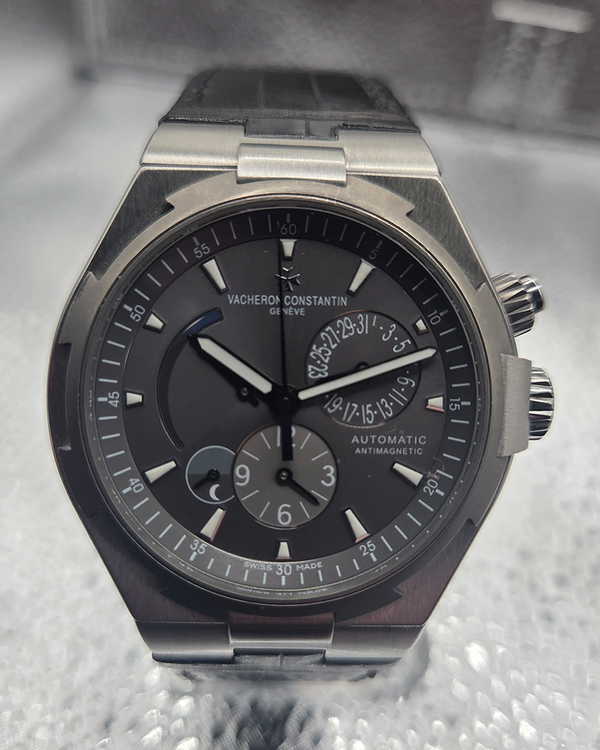 2016 Vacheron Constantin Overseas Time 42MM Grey Dial Leather Strap (47450/000W-9511)