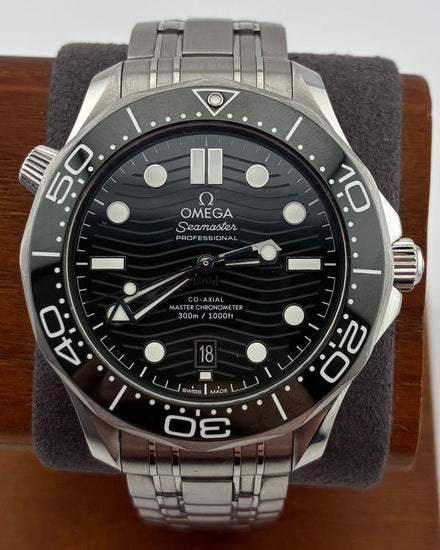 Omega Seamaster Diver 300M "Seaweed" 42MM Green Dial Steel Bracelet (210.30.42.20.10.001)