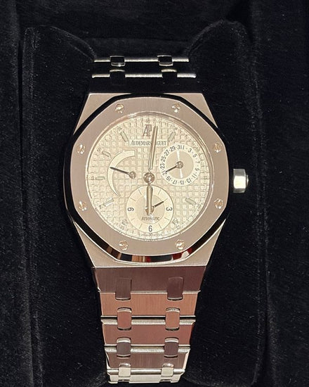 Audemars Piguet Royal Oak 36MM White Dial Steel BRacelet (25730ST.OO.0789ST.09)