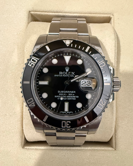 Rolex Submariner Date 40MM Black Dial Oyster Bracelet (116610LN)