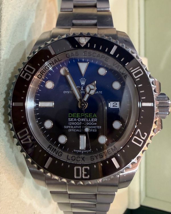Rolex Sea-Dweller Deepsea "James Cameron" 44MM Blue Dial Oyster Bracelet (116660)