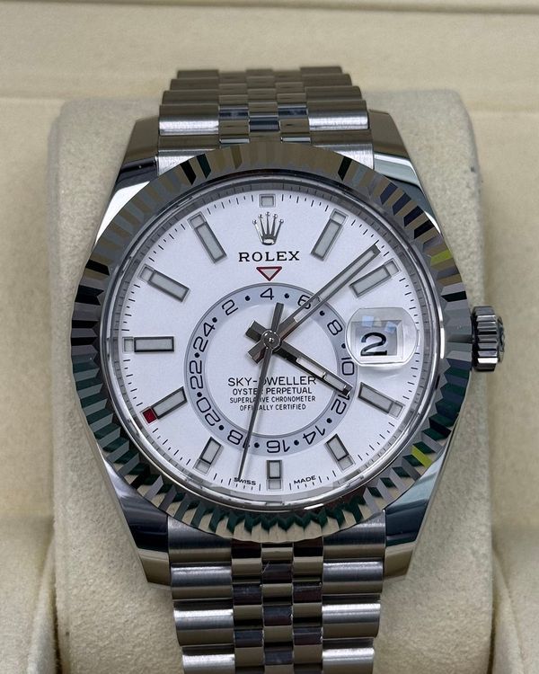 2022 Rolex Sky-Dweller 42MM White Dial Jubilee Bracelet (336934)
