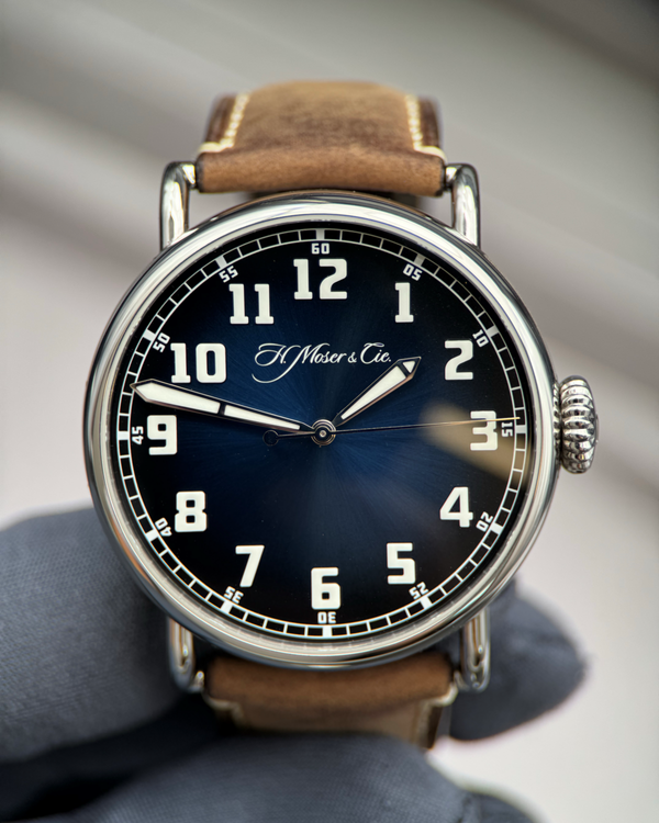 2023 H. Moser & Cie. Heritage Centre Seconds 42MM "Funky" Blue "Fumé" Dial Leather Strap (8200-1201)