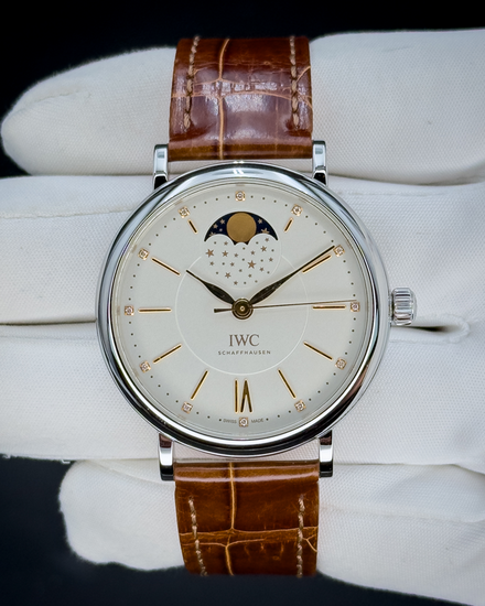 No Reserve - 2018 IWC Schaffhausen Portofino "Moon Phase" 37MM Silver Dial Leather Strap (IW459011)