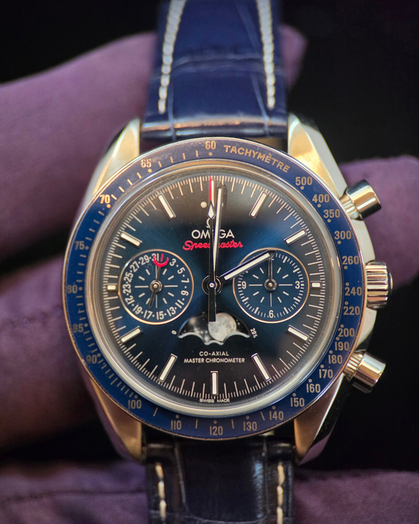 2020 Omega Speedmaster Moonphase 44.25MM Blue Dial Leather Strap (304.33.44.52.03.001)