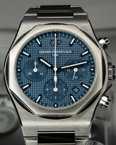 2021 Girard Perregaux Laureato Chronograph 42MM Blue Dial Steel Bracelet (81020-11-431-11A)