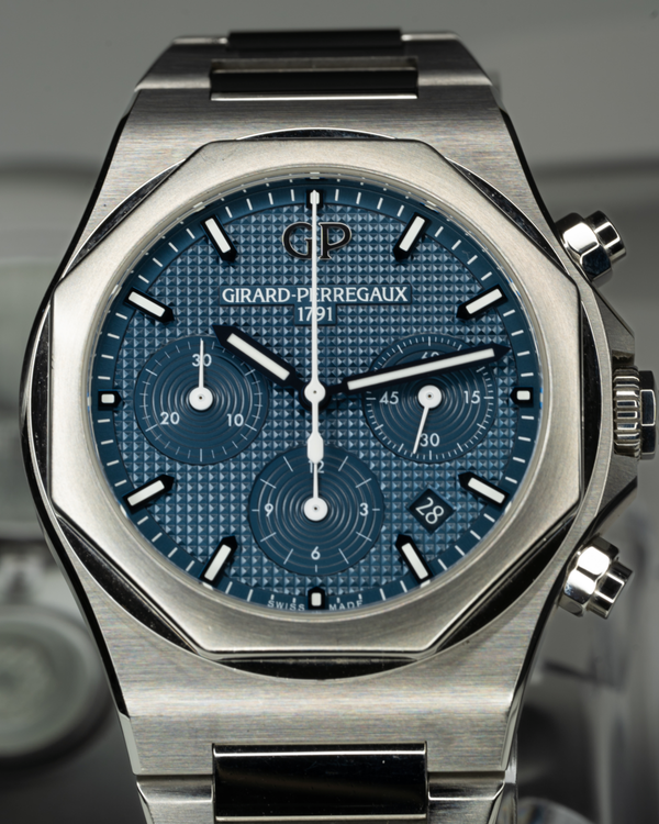 2022 Girard Perregaux Laureato Chronograph 42MM Blue Dial Steel Bracelet (81020-11-431-11A)