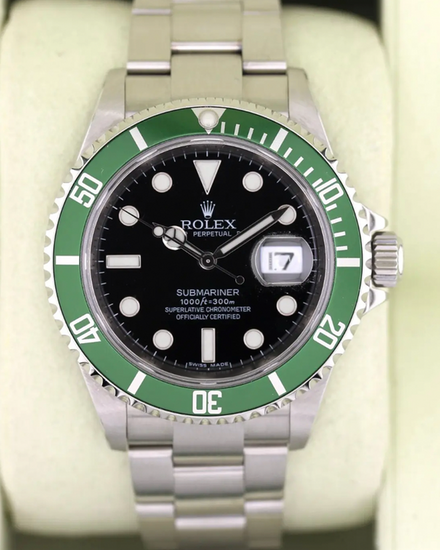 No Reserve - 2009 Rolex Submariner Date "Kermit" 40MM Black Dial Oyster Bracelet (16610LV)