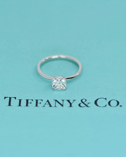 Tiffany Accessories Tiffany & Co. 1.03 E/VS1 True Diamond Platinum Engagement Ring Size 6 (Ring)