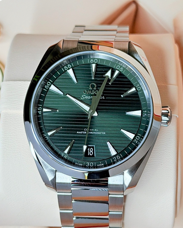 2025 Omega Seamaster Aqua Terra 150M 41MM Green Dial Steel Bracelet (220.10.41.21.10.001)