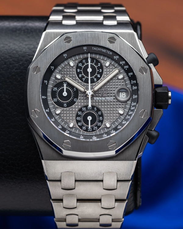 2021 Audemars Piguet Royal Oak Offshore 42MM Grey Dial Titanium Bracelet (26238TI.OO.2000TI.01)