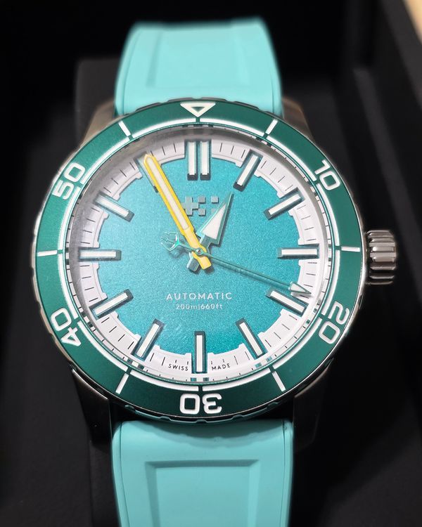 No Reserve - 2026 Christopher Ward C60 41MM Green Dial Rubber Strap (C60-41A3H31S0VV0)