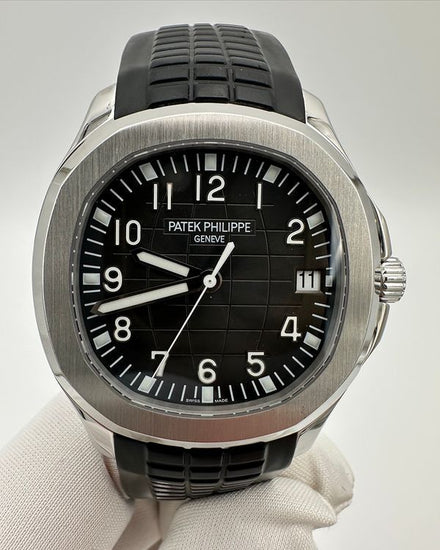 2019 Patek Philippe Aquanaut 40MM Black Dial Rubber Strap (5167A-001)