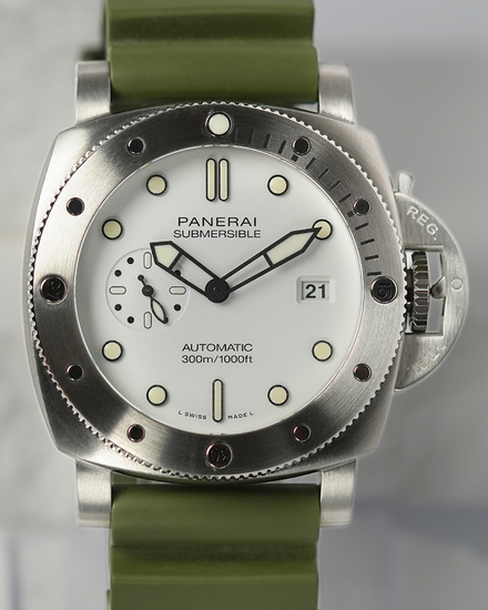 2022 Panerai Submersible 44MM White Dial Rubber Strap (PAM01226)