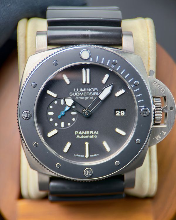 2018 Panerai Submersible Submersible 1950 3 Days 47MM Black Dial Rubber Strap (PAM01389)
