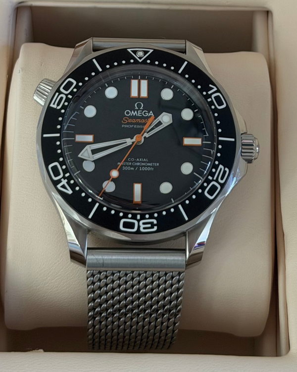 2025 Omega Seamaster Diver 300M 42MM Black Dial Steel Bracelet (210.30.42.20.01.018)