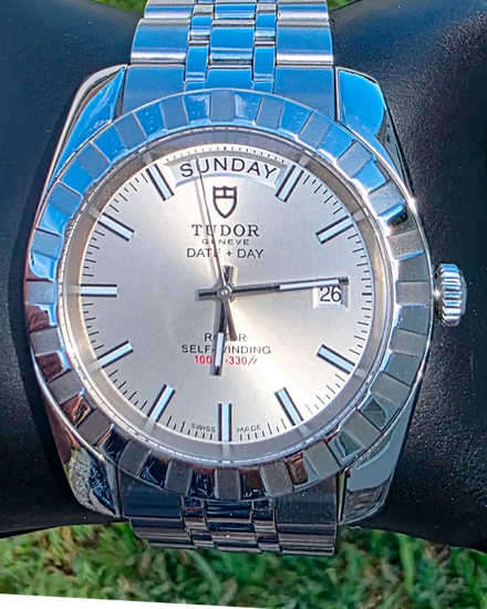 Tudor Classic Date Day 41MM Silver Dial Steel Bracelet (23010)