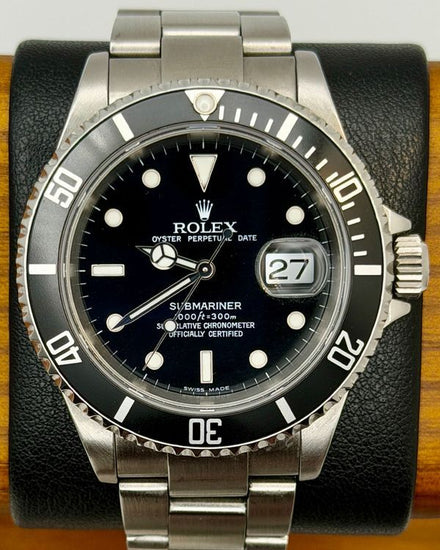 2005 Rolex Submariner Date 40MM Black Dial Oyster Bracelet (16610)