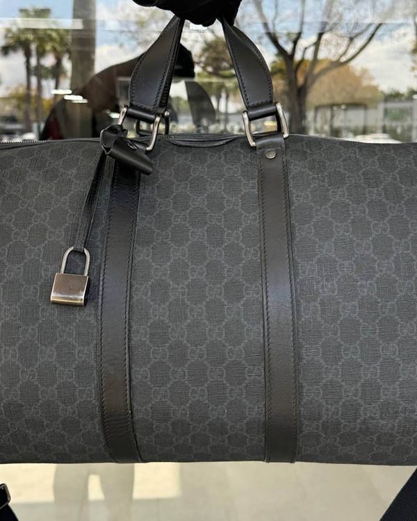 Gucci Bag GG Black Duffle Large Supreme Coated Canvas Silver-Tone Hardware Textile Strap (792075FADJA1042)