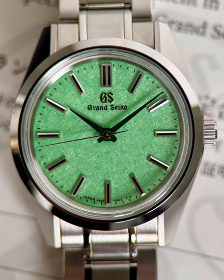 2025 Grand Seiko Heritage Collection "Kasumisakura" Boutique L.E. 36.5MM Green Dial Steel Bracelet (SBGW317)