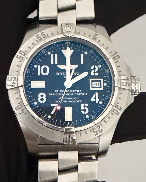 No Reserve - 2009 Breitling Avenger Seawolf 45MM Black Dial Steel Bracelet (A17330)