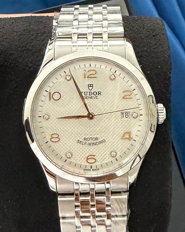 No Reserve - 2025 Tudor 1926 39MM Silver Dial Steel Bracelet (91550)
