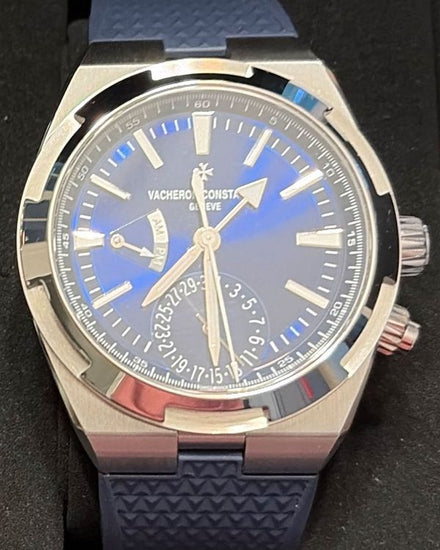 2022 Vacheron Constantin Overseas Dual Time 41MM Blue Dial Rubber Strap (7900V/110A-B334)