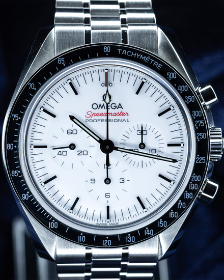 2025 Omega Speedmaster Professional Moonwatch 42MM White Dial Steel Bracelet (310.30.42.50.04.001)