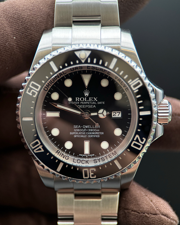 Rolex Sea-Dweller Deepsea 44MM Black Dial Oyster Bracelet (116660)