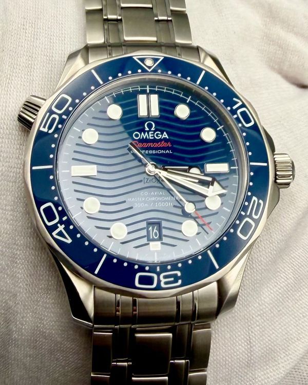 2024 Omega Seamaster Diver 300M 42MM Blue Dial Steel Bracelet (210.30.42.20.03.001)