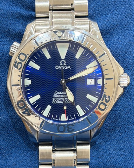 2008 Omega Seamaster Diver 300M "Electric Blue" 41MM Blue Dial Steel Bracelet (2255.80.00)
