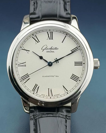 No Reserve - 2025 Glashütte Original Senator 40MM Silver Dial Leather Strap (1-39-59-01-02-04)
