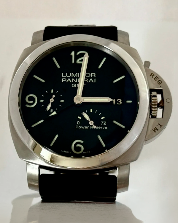 2012 Panerai Luminor 1950 3 Days GMT Power Reserve 44MM Black Dial Rubber Strap (PAM00321)