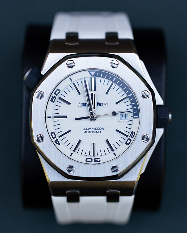 No Reserve - Audemars Piguet Royal Oak Offshore (15710ST.OO.A010CA.01	)