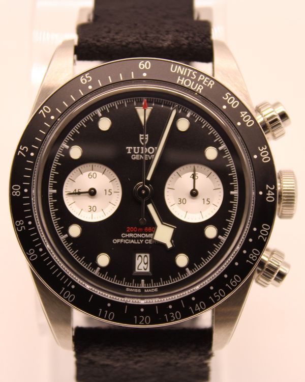 No Reserve - 2025 Tudor Black Bay Chrono "Reverse Panda" 41MM Black Dial Leather Strap (79360N)